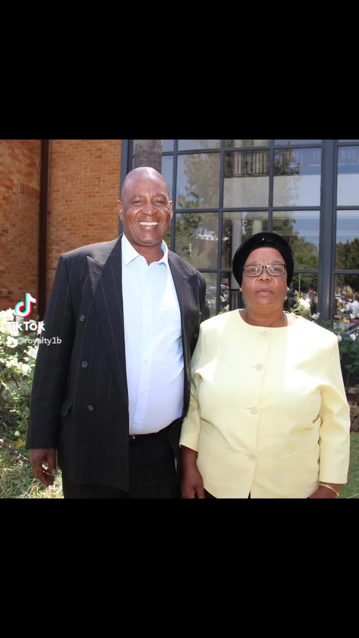 @Tebogo SeemakamaOto