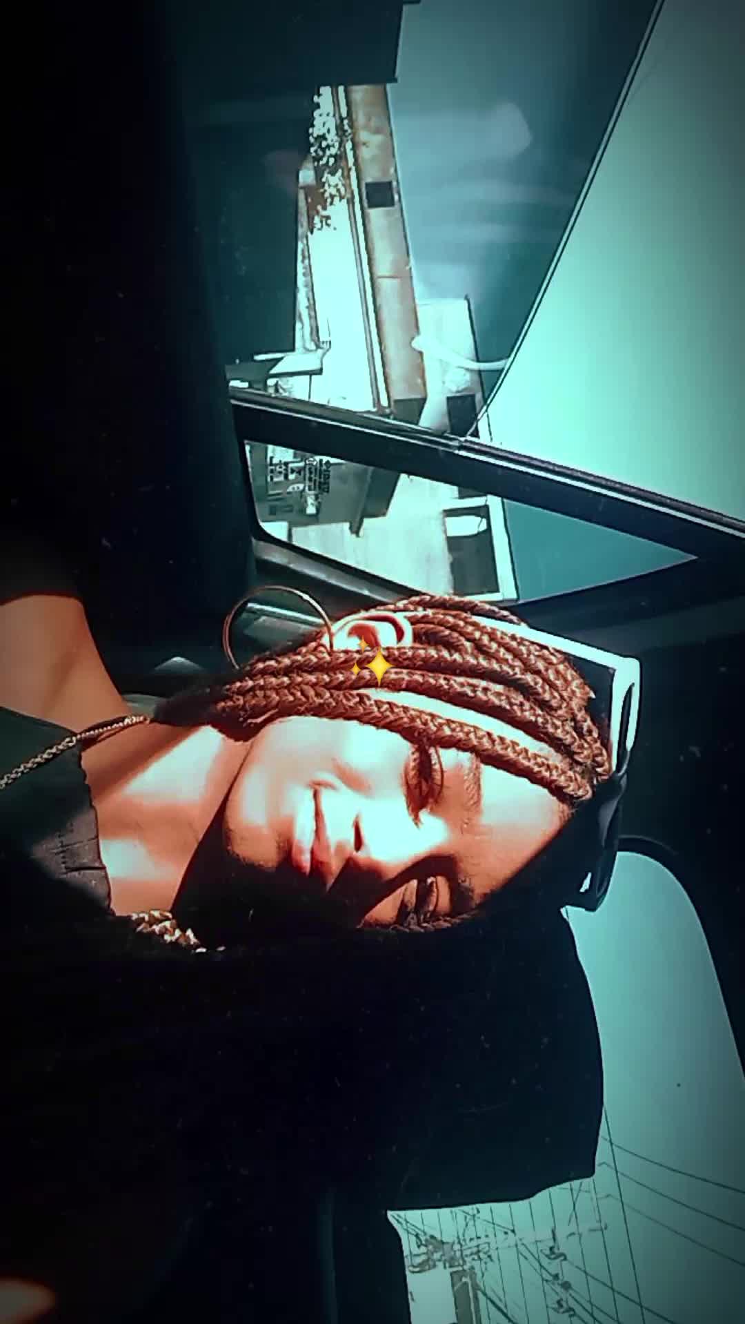 @karinizinha