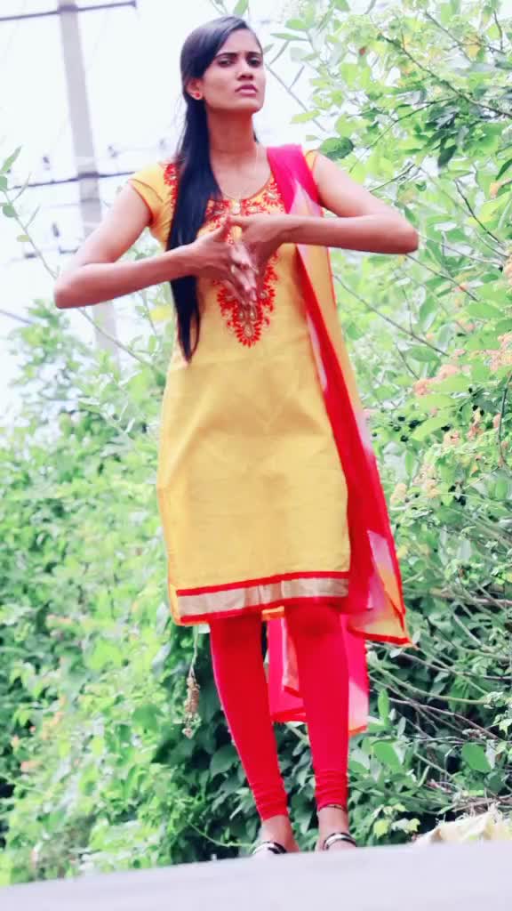 @vinoothana