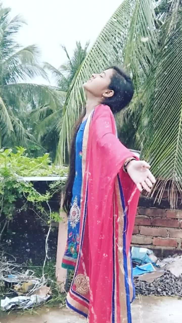 @Khan Sahab 😘