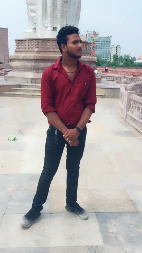 @It’s Lucknow 🤴