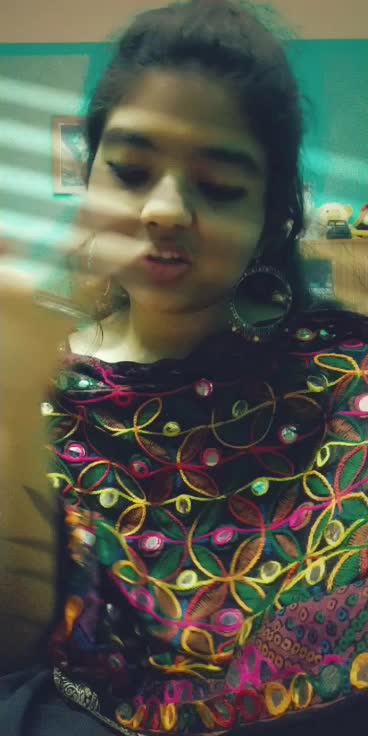 @👑SHREYA BIGHAMAL👑