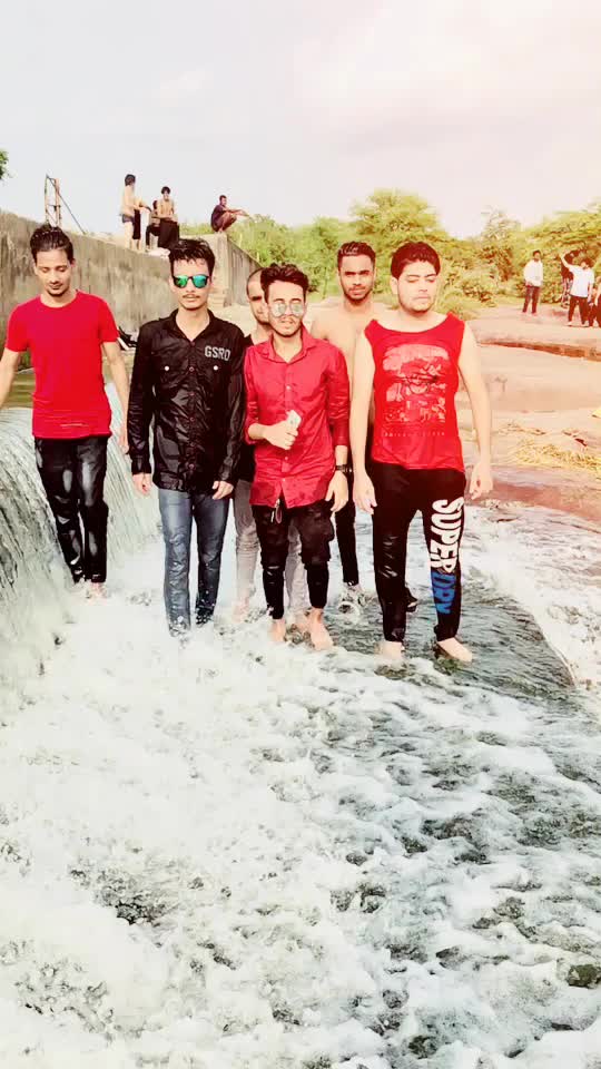 @_arish_khan_aruu