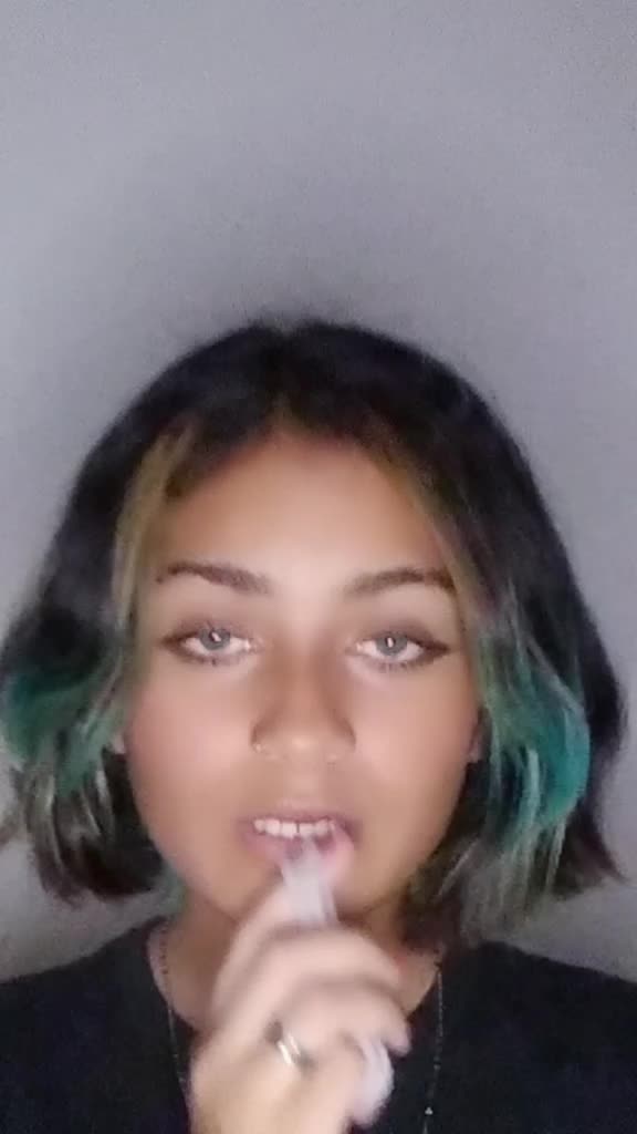 @....
