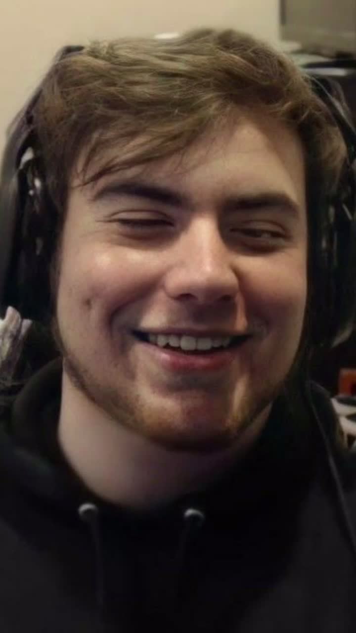 @<3