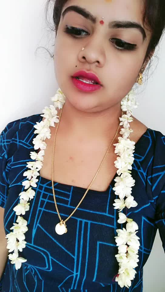 @👑 🖤NIHARIKA🖤 👑