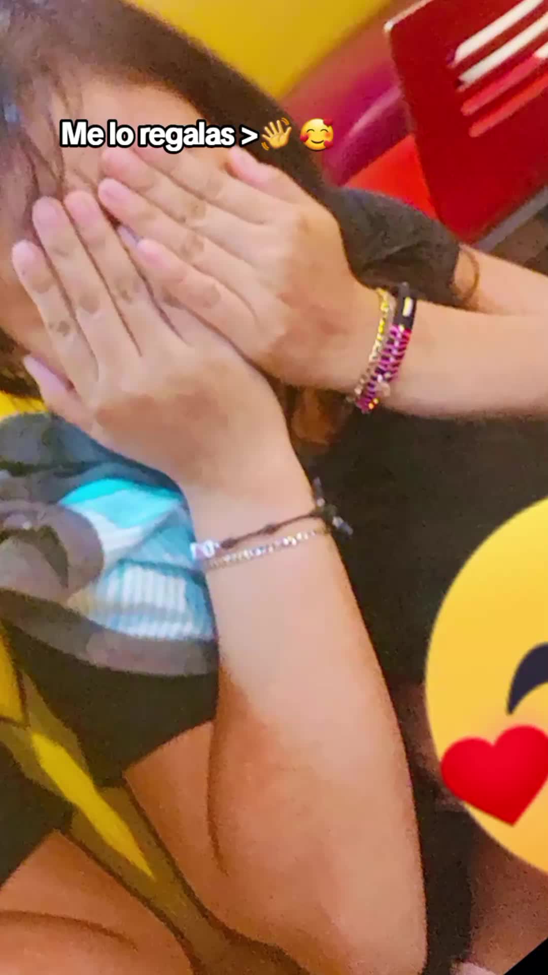 @🥺