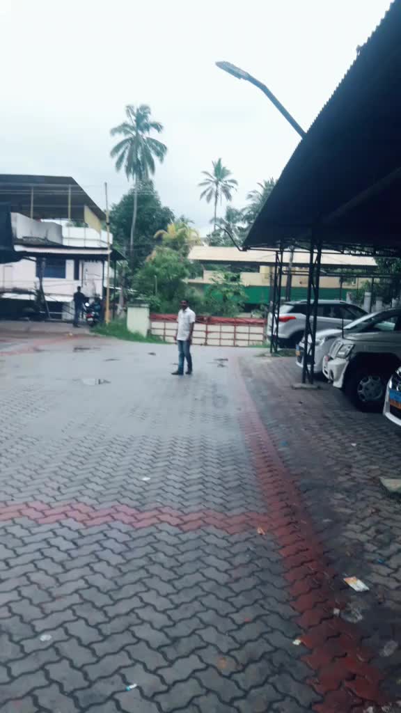 @സഖാവ് രാഹുൽ ഗോപിനാഥൻ