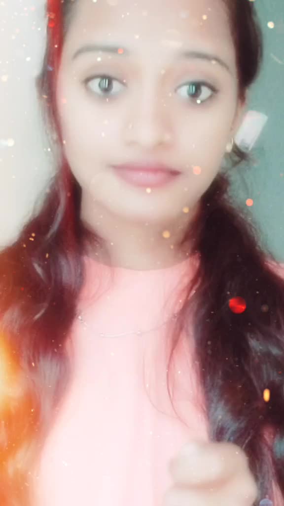 @👑Divya 👑