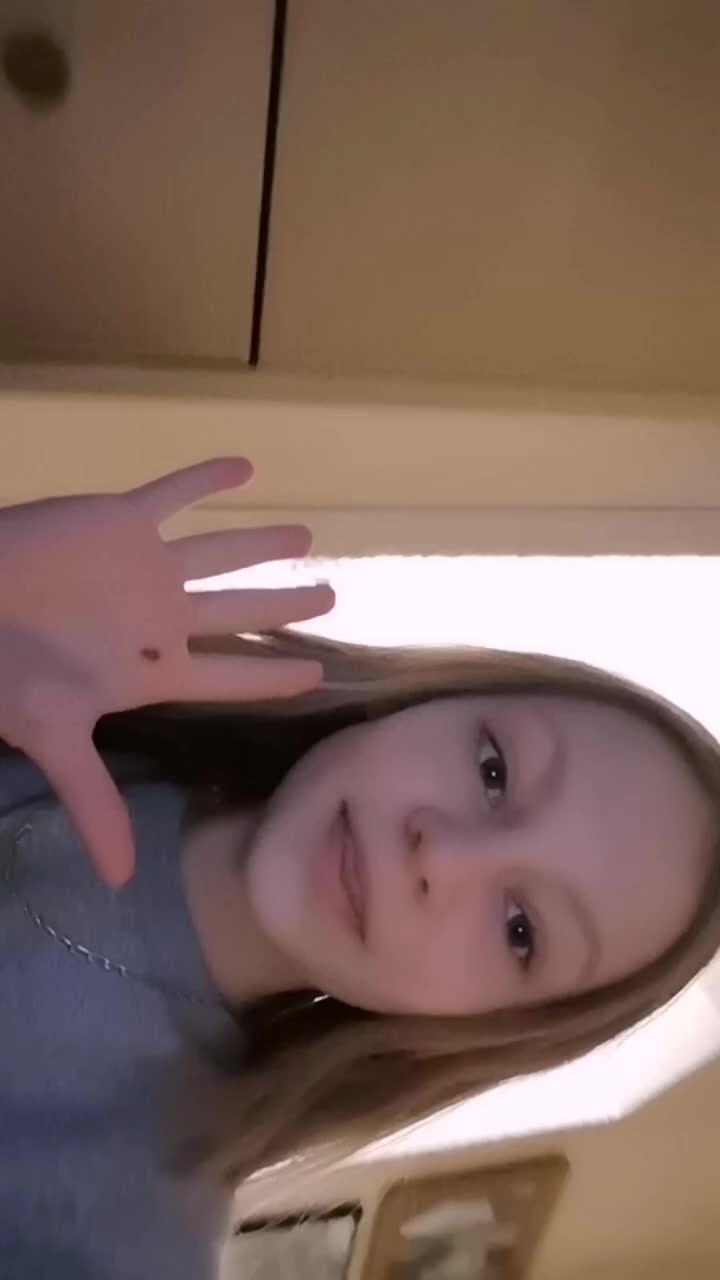 @Vlogs🍪/Study with me🦕