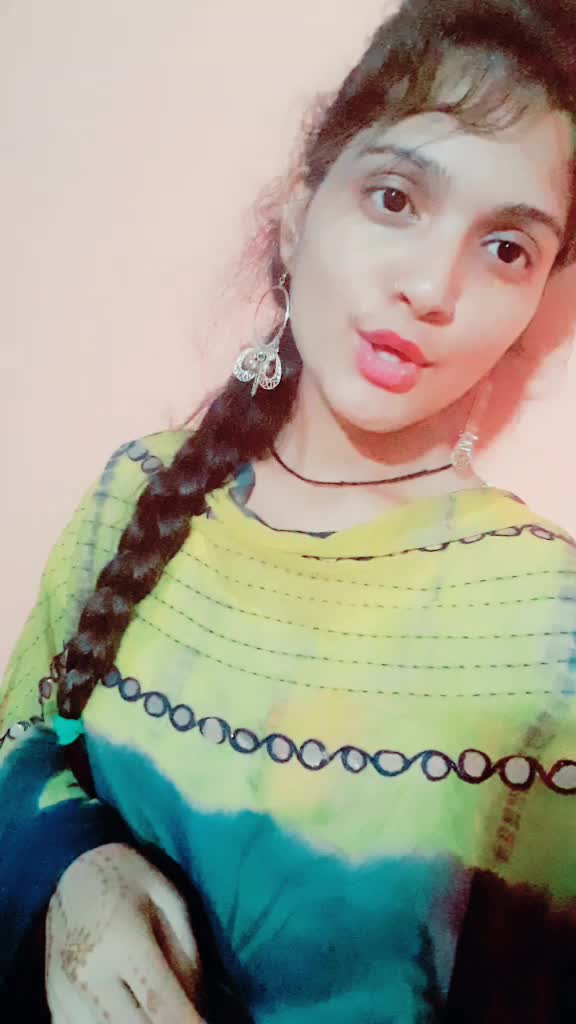 @👑poojakaintura👑