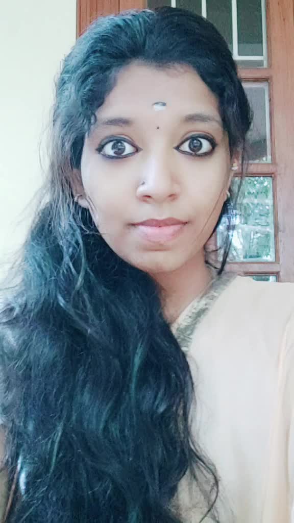 @๐Sneha Snez