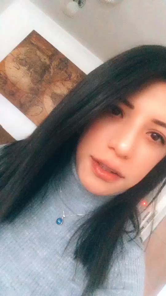 @Azime Menekşe