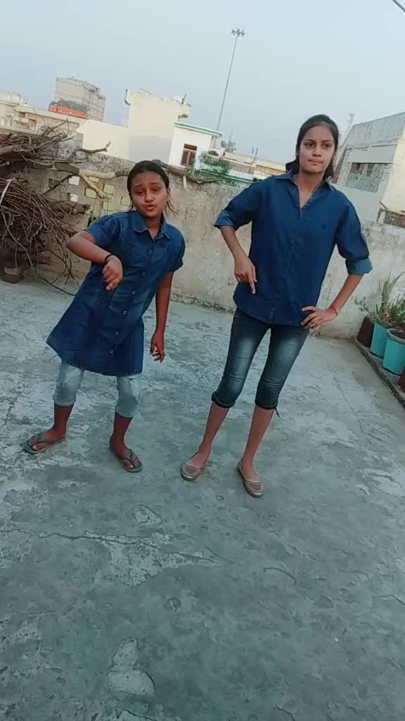 @Sneha prajapati 😎