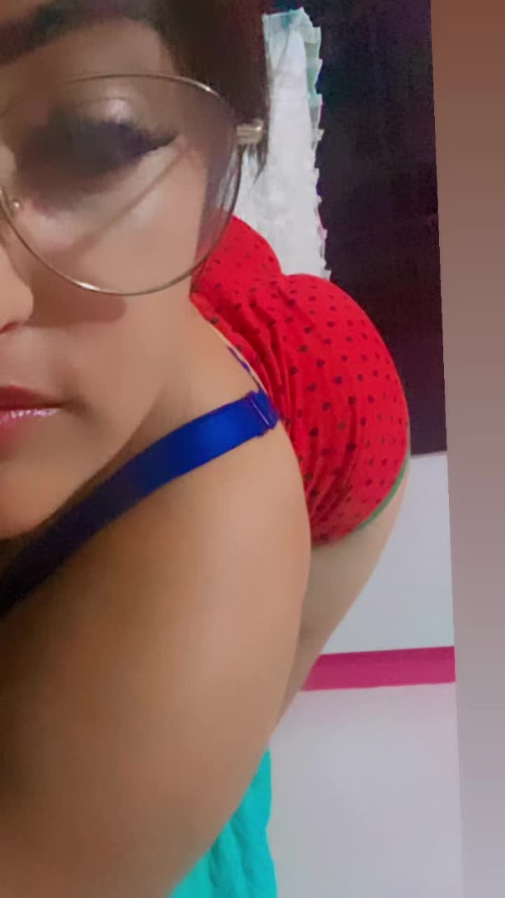 @josyannefsantosD