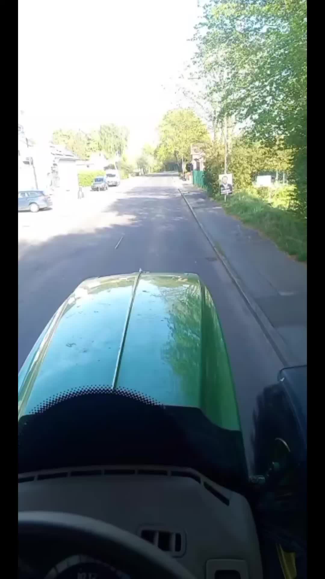 @Nico_SH_