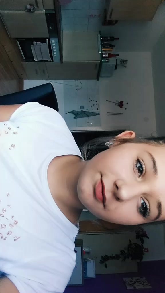 @typisch.sassiii