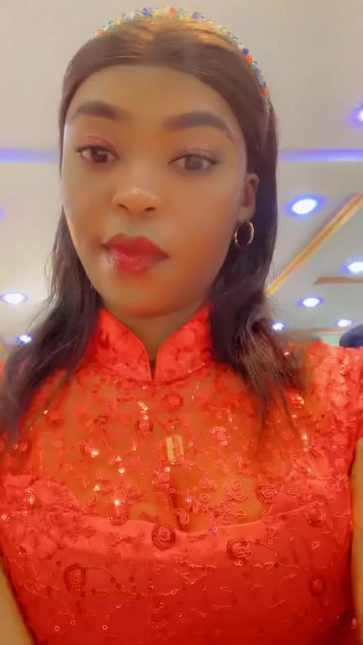 @Kereneludimbu KLMODE