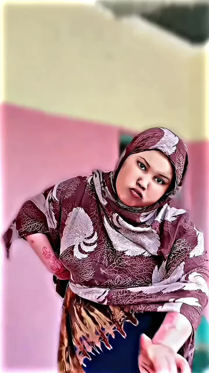 @Hamza__
