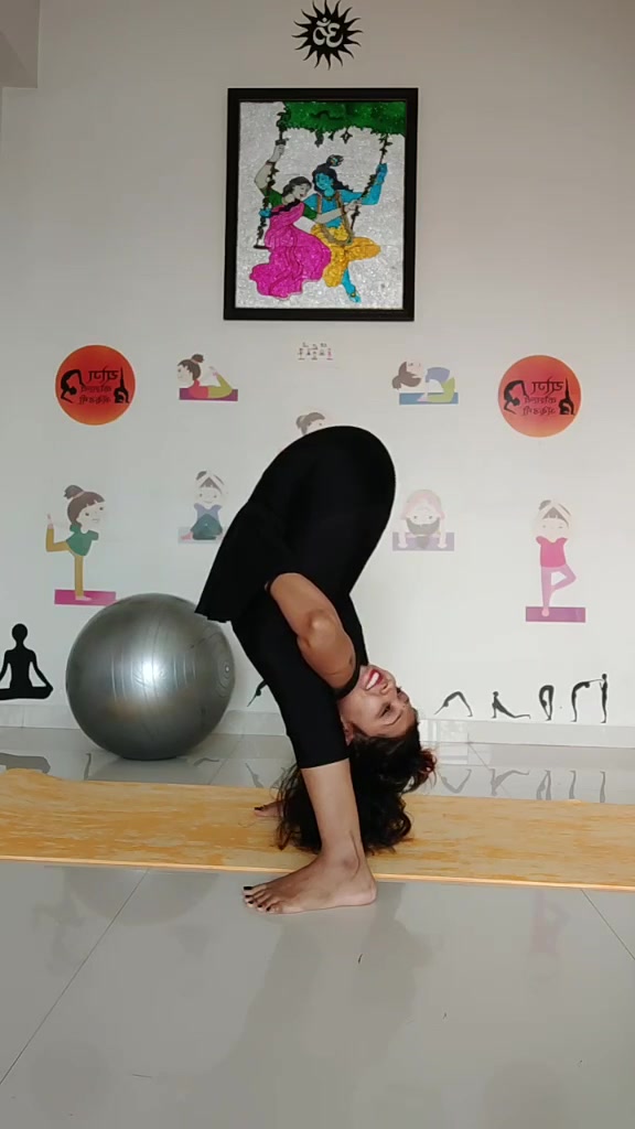 @Vaibhavlaxmi_yoga