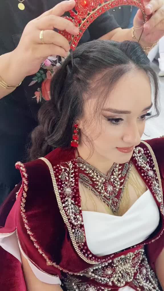 @Ebru Akalın