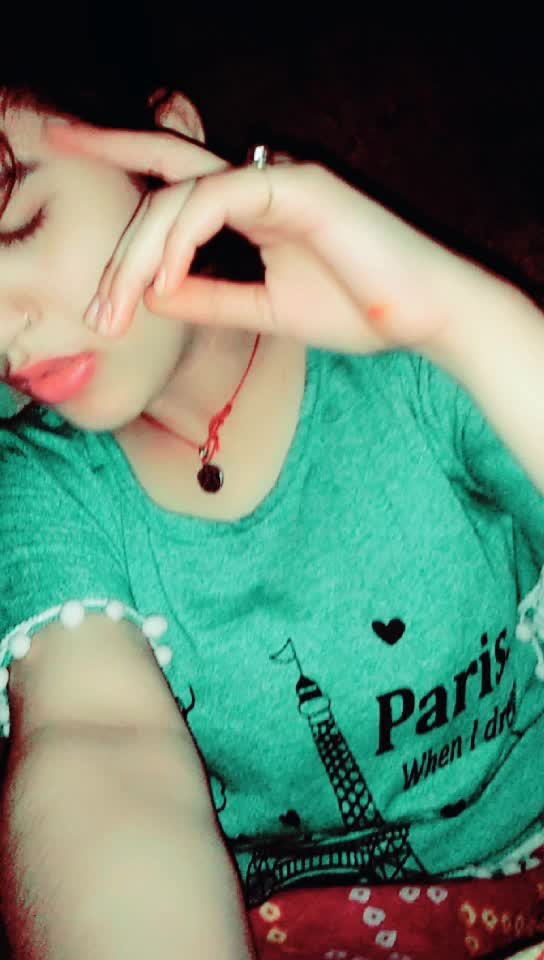 @divyanshi..😚65
