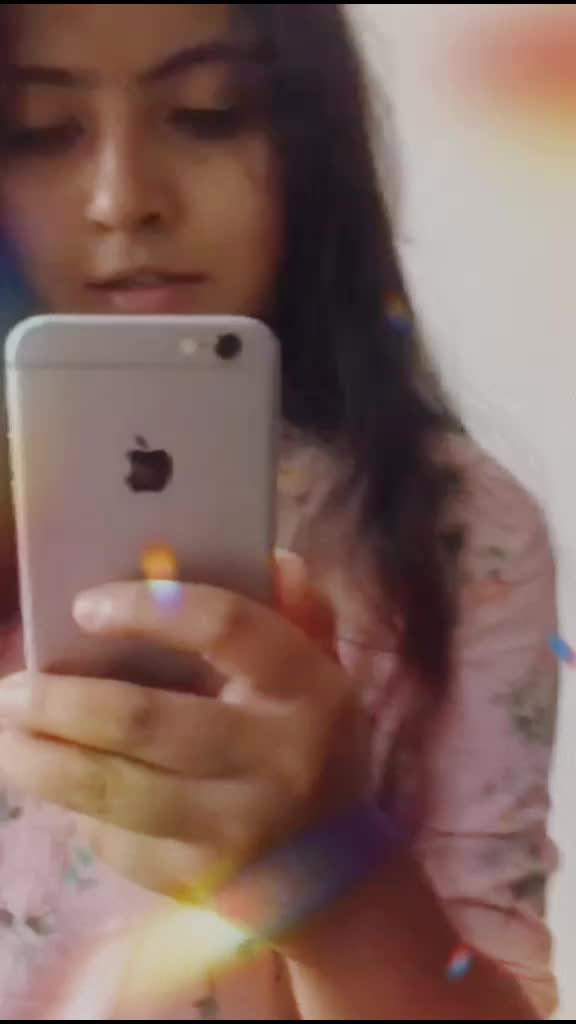 @Pratikshaa..🌸