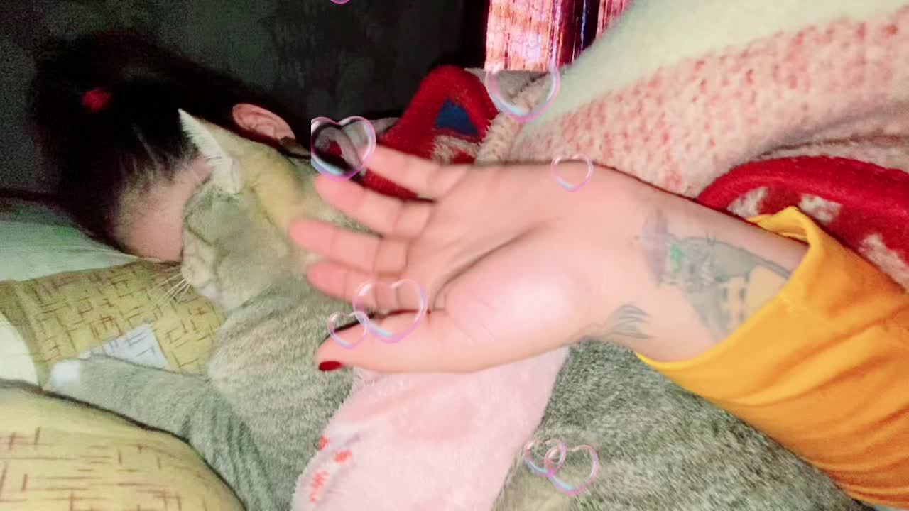 @Raquelita 🌻