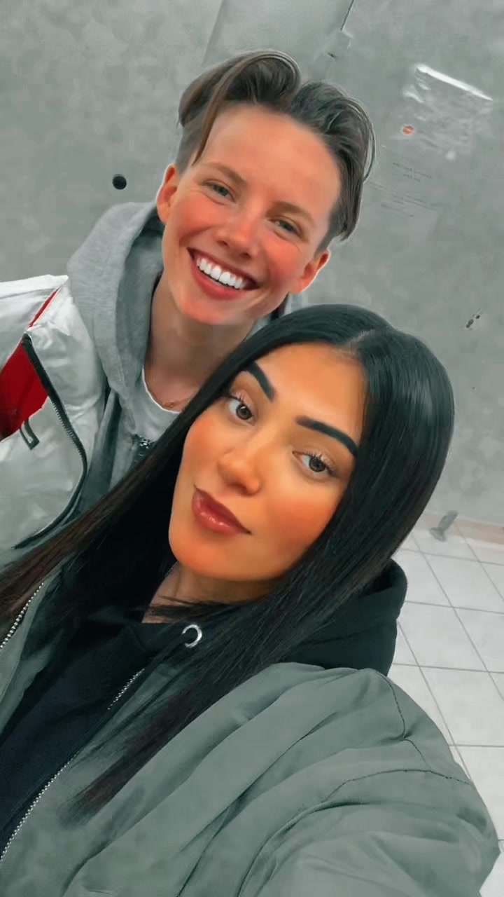 @Léane ⚡️