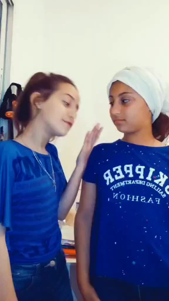 @aya pelegrosa