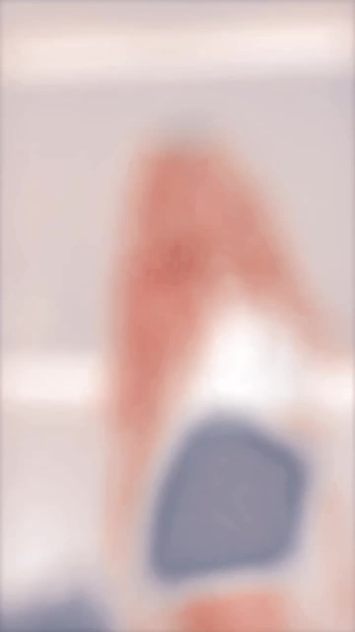 @- ๐ซ๐บ๐
๐
๐บ โน ๐บ