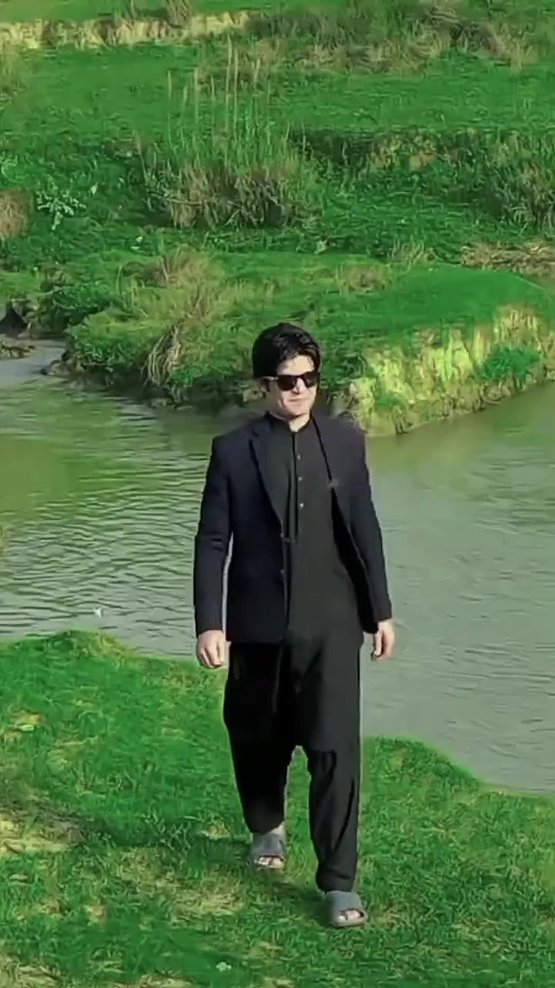 @Mehran khan 💫