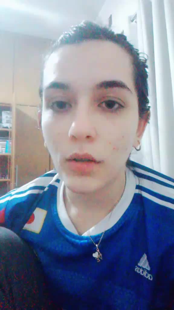 @Lia