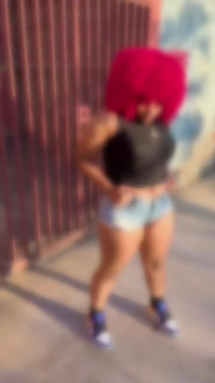 @ℂ𝕆𝔼𝕌ℝ𝔻𝕀𝔸💝💐