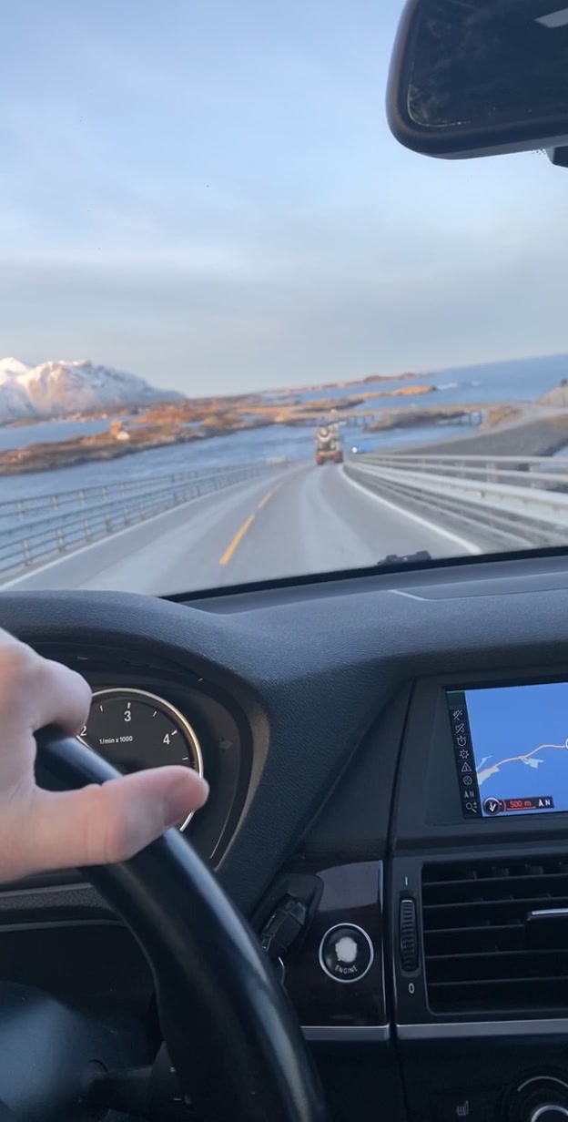 @Andr&eacute; Skeide S&aelig;tre