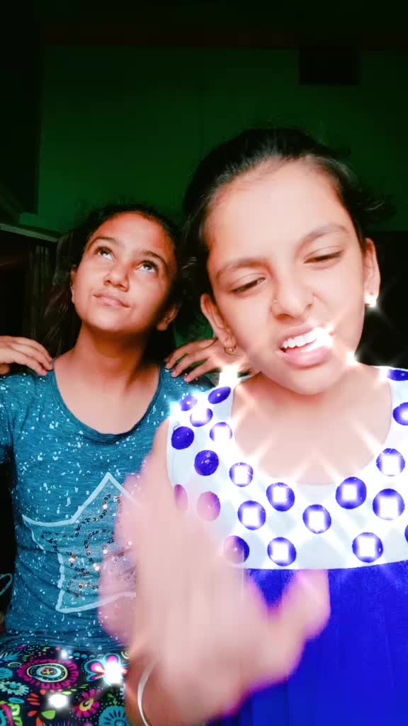@@anandita uniyal😘😘
