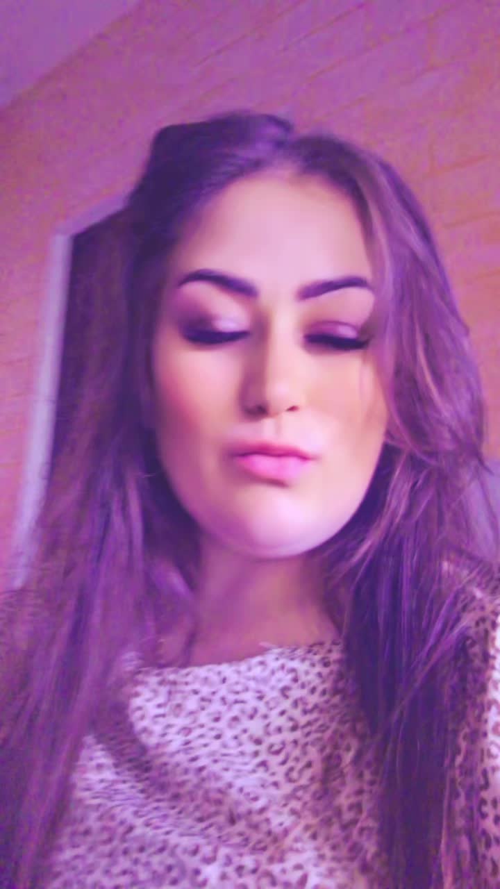 @Victorița
