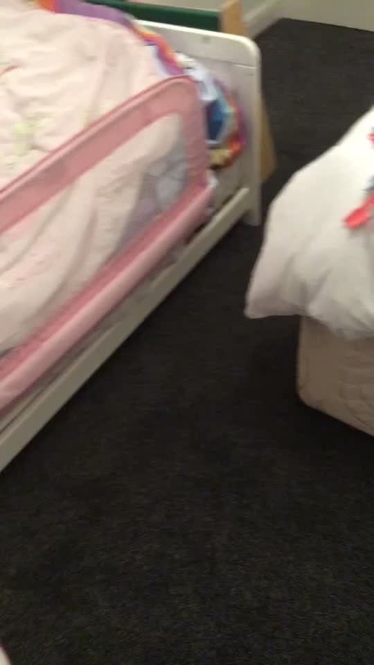 @Mia_mewo