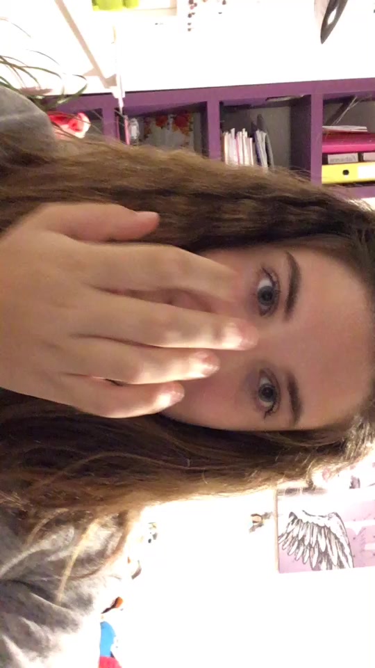 @Leonie