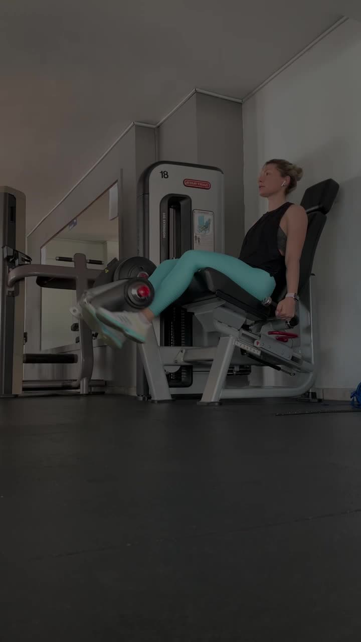 @annakhodzhayan