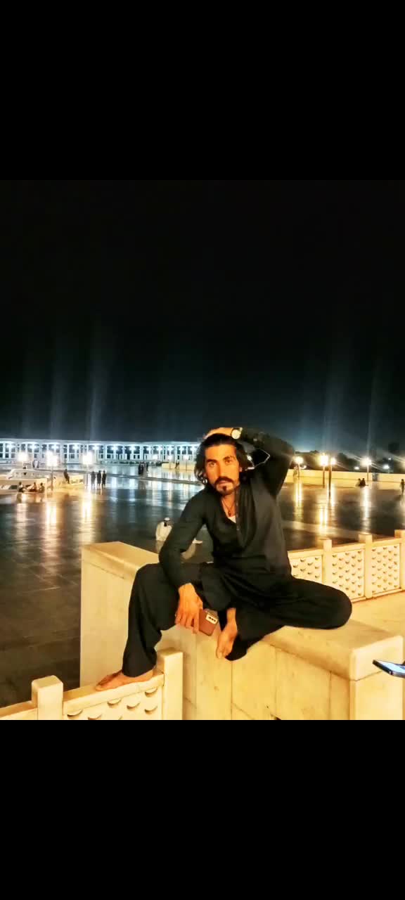 @Lala Khan