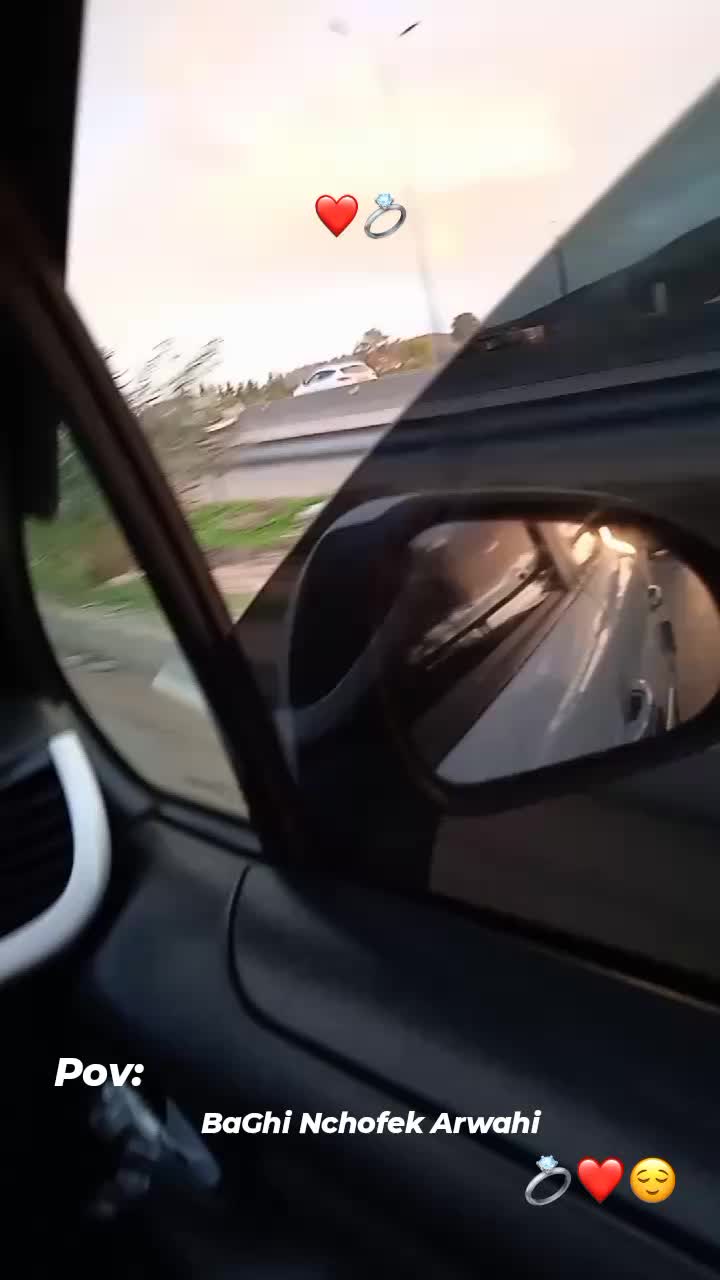 @@__AyøuCh__23