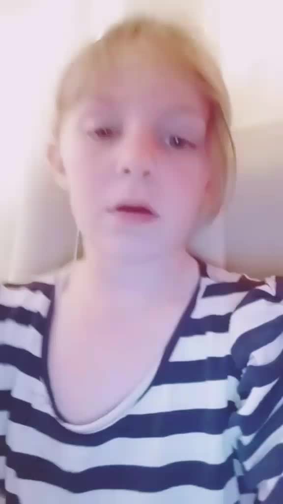 @elyanne