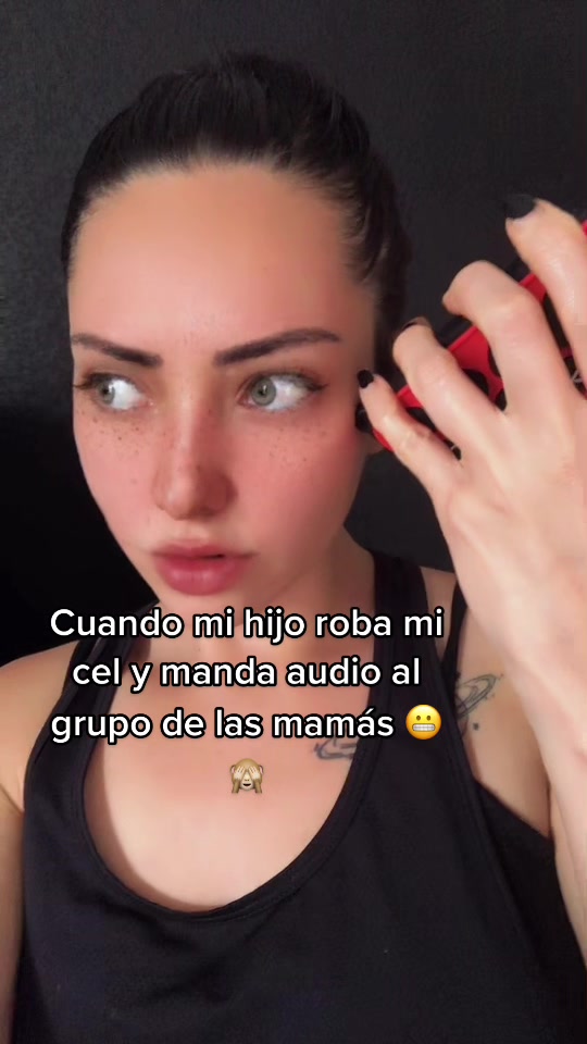 @Nayeli Bringas🖤
