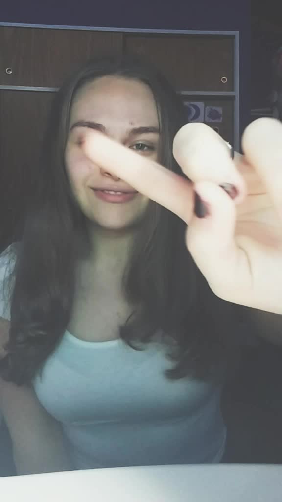 @Cammi🌙️