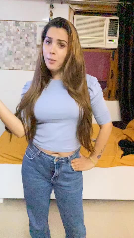 @Malaika Malaika Rajp