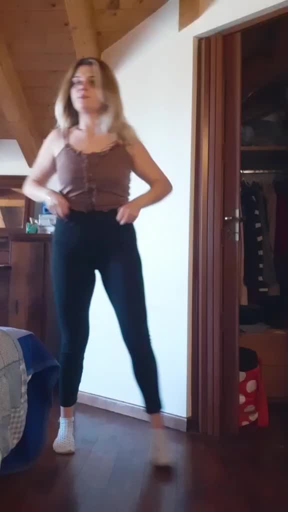 @Veronica Aliperti💣