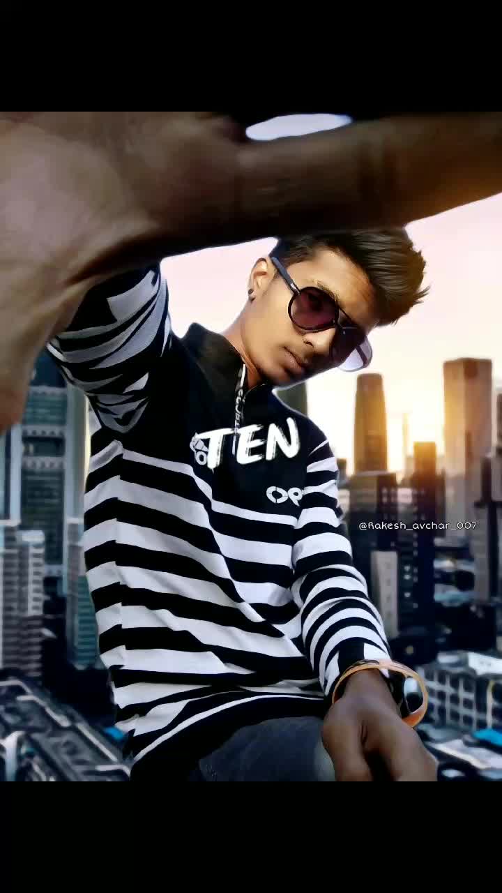 @"MH" 20 model { 😎 }
