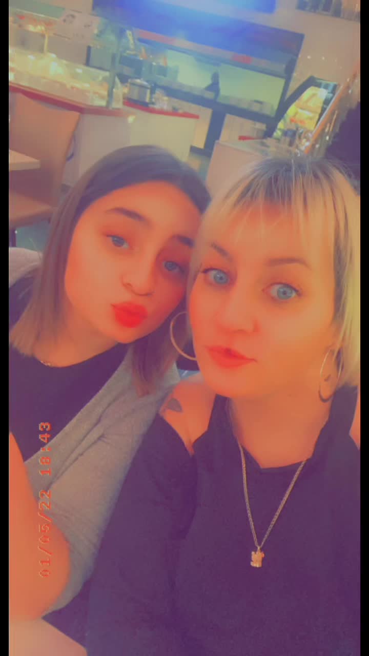 @Blondine