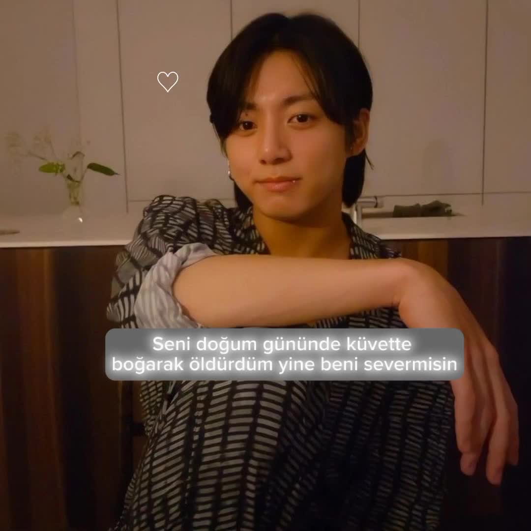 @Alya(tae ver's🎧)